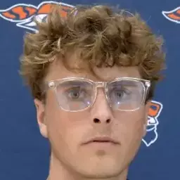Cain Gelhar, Carroll